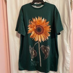 SOLD // Shein Oversized Sunflower T-Shirt Dress